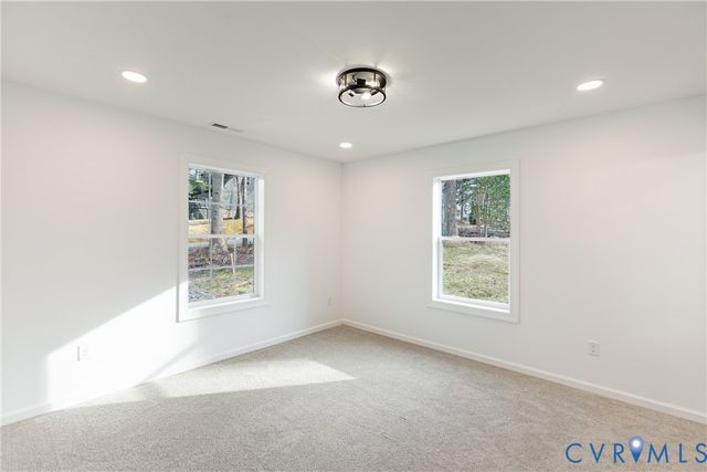 26188 Shannon Mill Dr, Ruther Glen, VA 22546