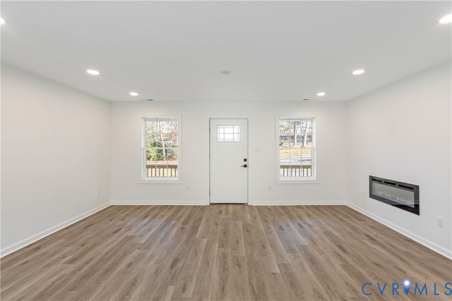 26188 Shannon Mill Dr, Ruther Glen, VA 22546