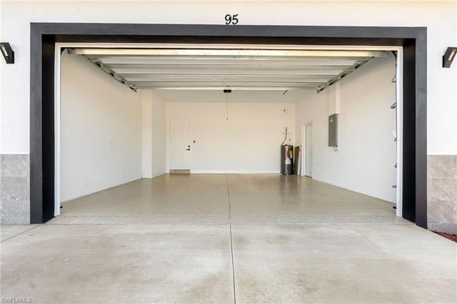 95 Brig CIR E, Placida, FL 33946