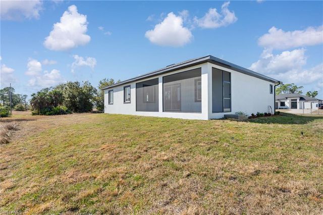 95 Brig CIR E, Placida, FL 33946