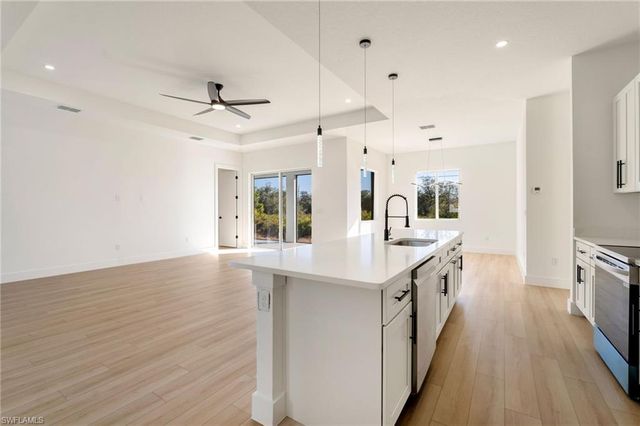 95 Brig CIR E, Placida, FL 33946