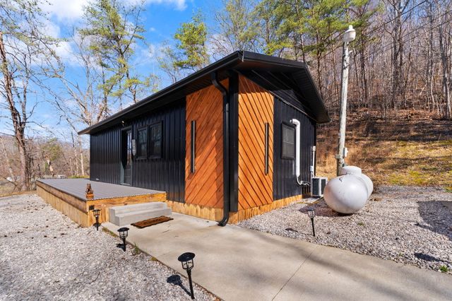 6940 State Hwy 229, Barbourville, KY 40906