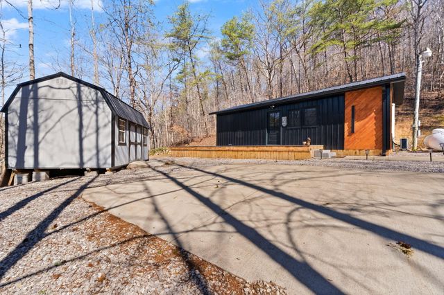 6940 State Hwy 229, Barbourville, KY 40906