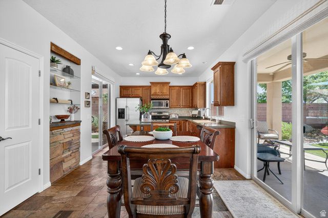 2602 E SPRING CANYON DRIVE, Washington, UT 84780