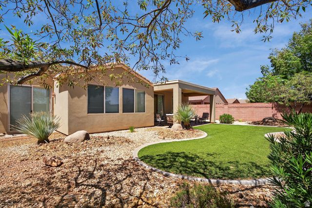 2602 E SPRING CANYON DRIVE, Washington, UT 84780