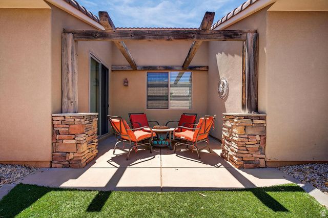 2602 E SPRING CANYON DRIVE, Washington, UT 84780