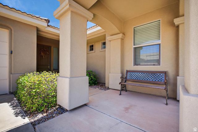 2602 E SPRING CANYON DRIVE, Washington, UT 84780