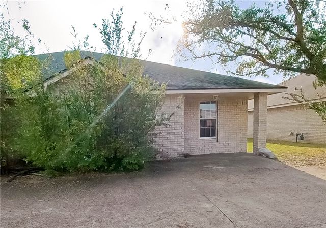 2304 Antelope Lane, College Station, TX 77845