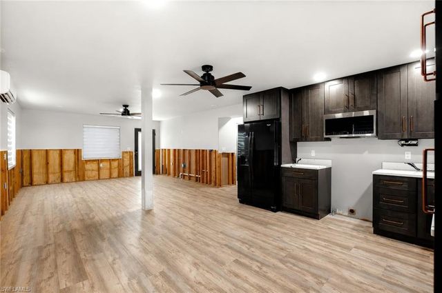 340 Crescent ST, Fort Myers Beach, FL 33931