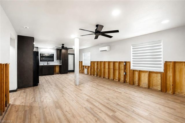 340 Crescent ST, Fort Myers Beach, FL 33931