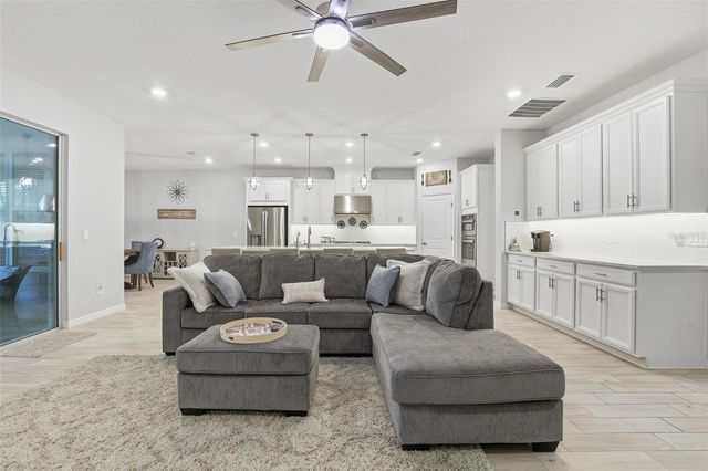 1271 WATERVIEW RIDGE CIRCLE, Apopka, FL 32703