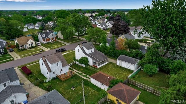 126 Leonard Post Drive, Cheektowaga, NY 14211