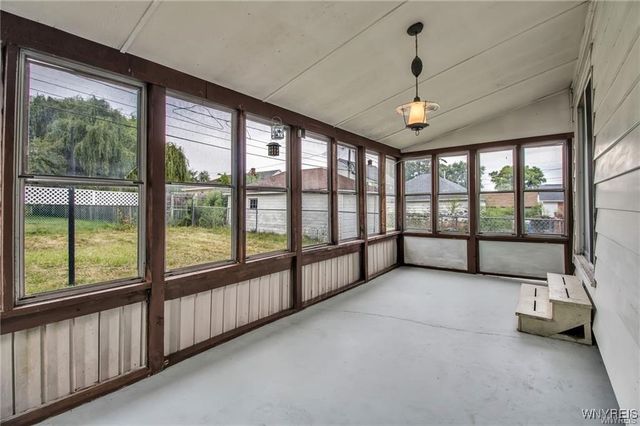 126 Leonard Post Drive, Cheektowaga, NY 14211