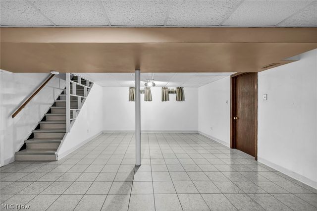 3723 W 232nd Street, North Olmsted, OH 44070