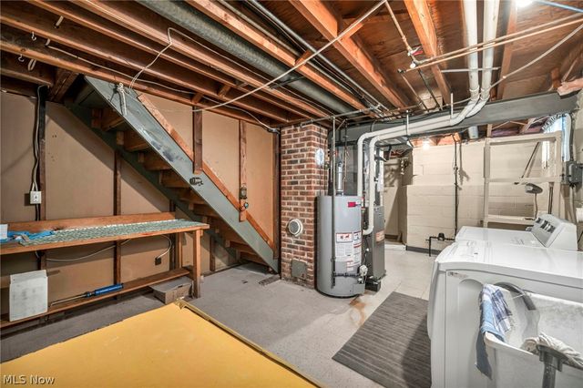 3723 W 232nd Street, North Olmsted, OH 44070