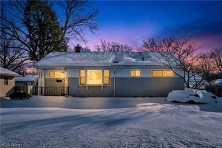 3723 W 232nd Street, North Olmsted, OH 44070