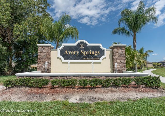 1598 Mineral Loop Drive NW, Palm Bay, FL 32907