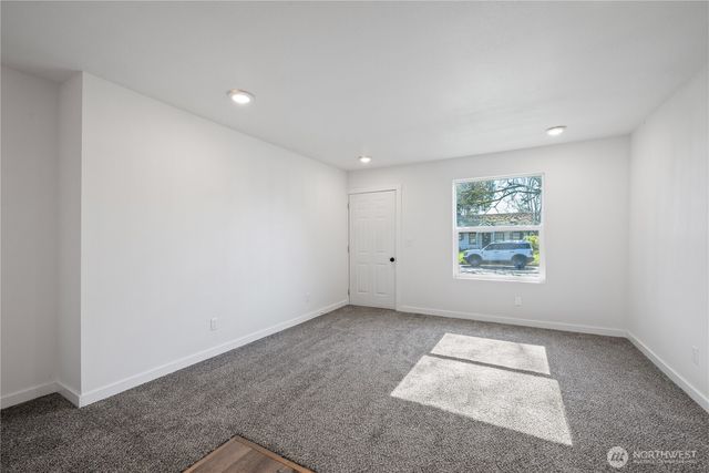 285 20th Avenue, Longview, WA 98632