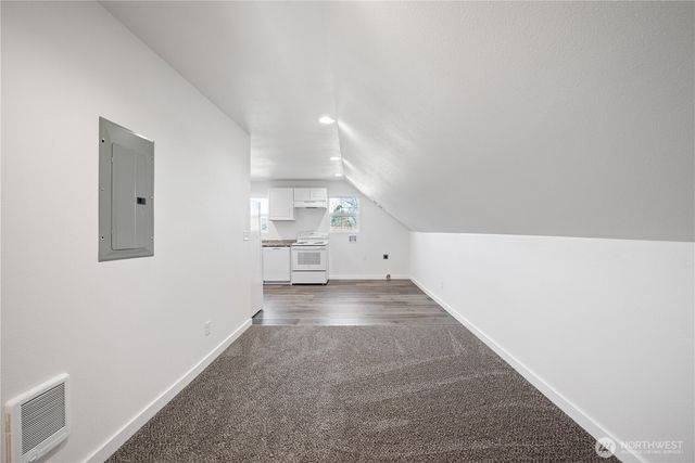 285 20th Avenue, Longview, WA 98632