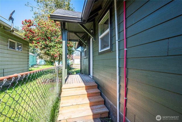285 20th Avenue, Longview, WA 98632