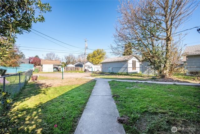285 20th Avenue, Longview, WA 98632