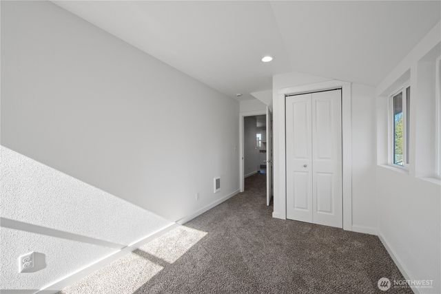 285 20th Avenue, Longview, WA 98632
