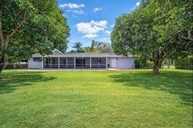 7885 SW 158th Ter 0, Palmetto Bay, FL 33157