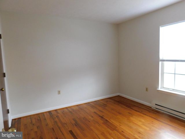 248 WATERFORD LN, Winchester, VA 22602