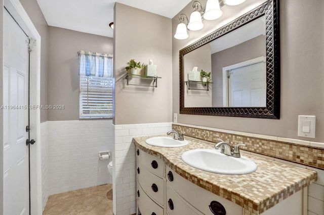 1614 Eastlake Way, Weston, FL 33326