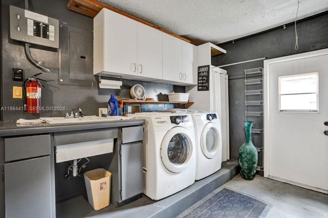 1614 Eastlake Way, Weston, FL 33326