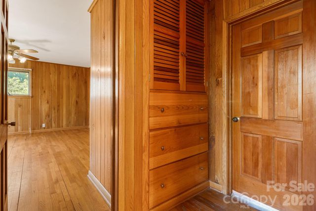 284 Chestnut Street, Mars Hill, NC 28754