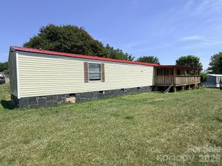 2330 Springdale Drive, Newton, NC 28658
