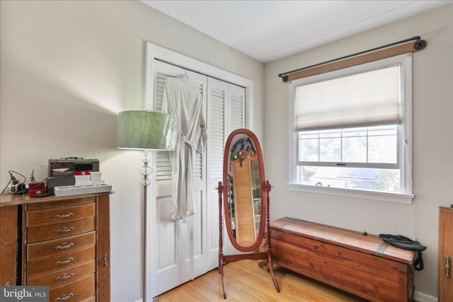 305 N RED HILL RD, Martinsburg, WV 25401