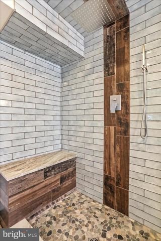 305 N RED HILL RD, Martinsburg, WV 25401