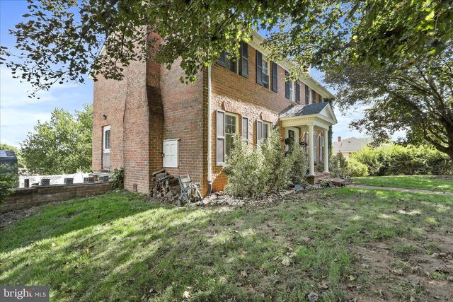 305 N RED HILL RD, Martinsburg, WV 25401