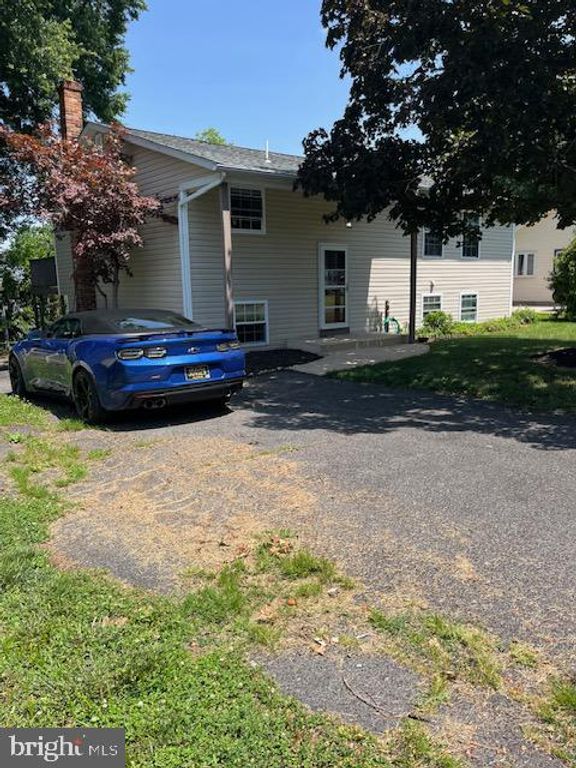 51 QUEENS WAY, Newark, DE 19713