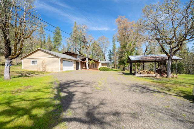 778 Ragsdale Road, Trail, OR 97541