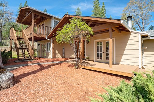 778 Ragsdale Road, Trail, OR 97541