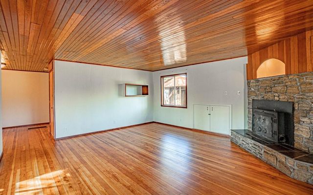778 Ragsdale Road, Trail, OR 97541