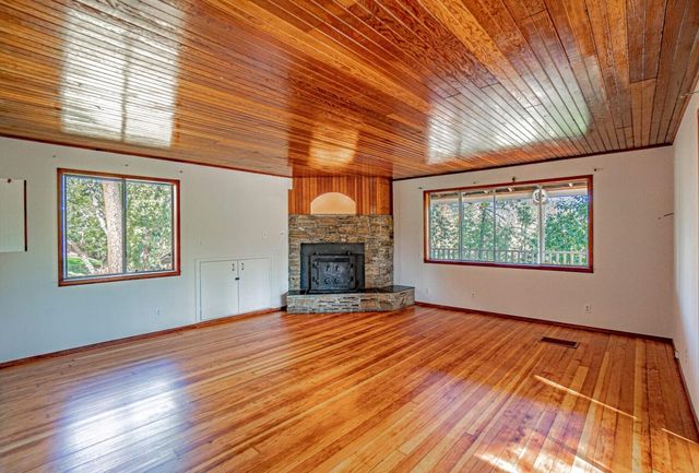 778 Ragsdale Road, Trail, OR 97541