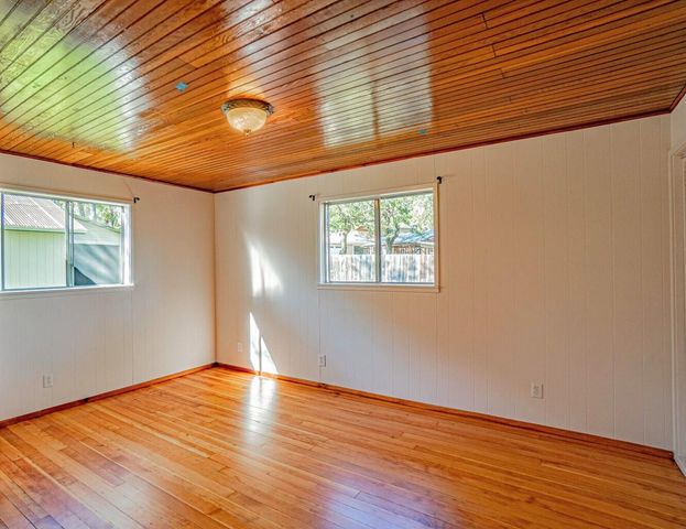 778 Ragsdale Road, Trail, OR 97541