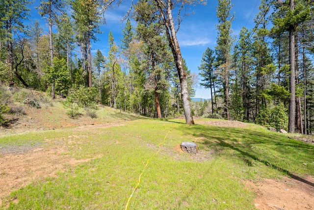 778 Ragsdale Road, Trail, OR 97541