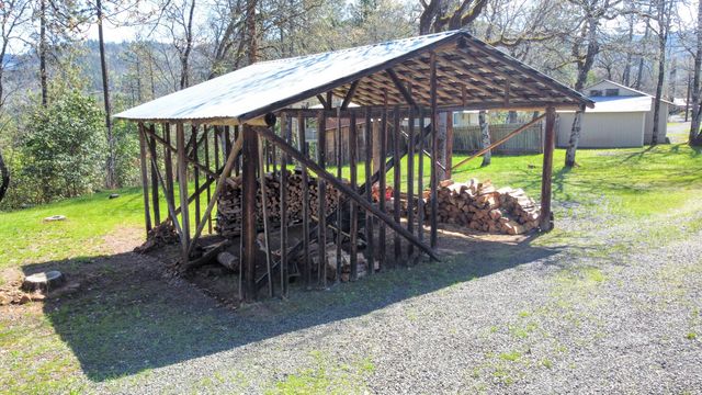 778 Ragsdale Road, Trail, OR 97541