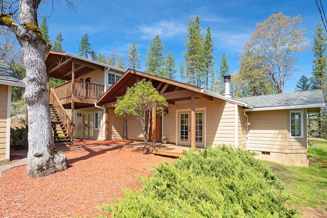 778 Ragsdale Road, Trail, OR 97541