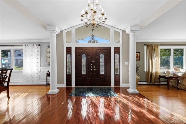 1 Interlaken Drive, Eastchester, NY 10709
