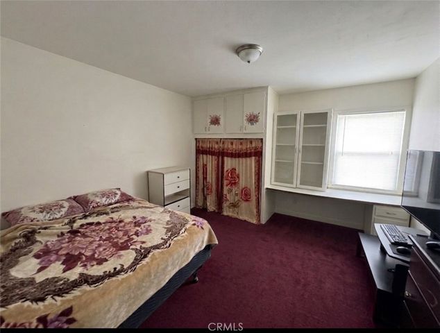 4305 San Pedro, Los Angeles, CA 90011