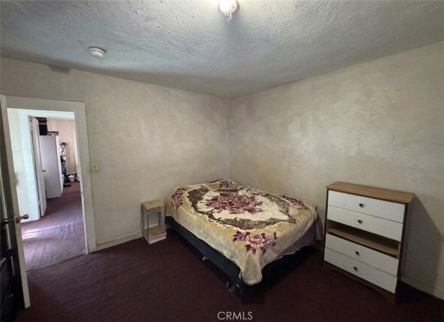 4305 San Pedro, Los Angeles, CA 90011