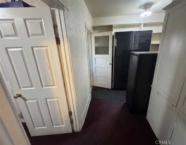 4305 San Pedro, Los Angeles, CA 90011