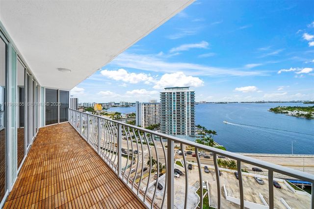 7601 E Treasure Dr 1915, North Bay Village, FL 33141