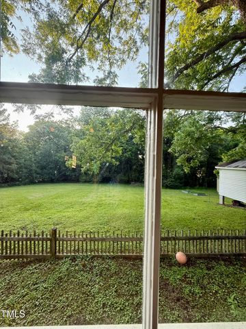 313 W Noble Street, Louisburg, NC 27549